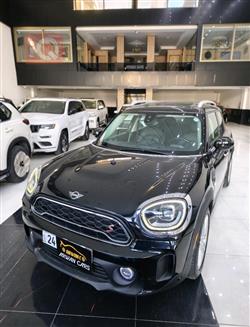 ميني كونتريمان